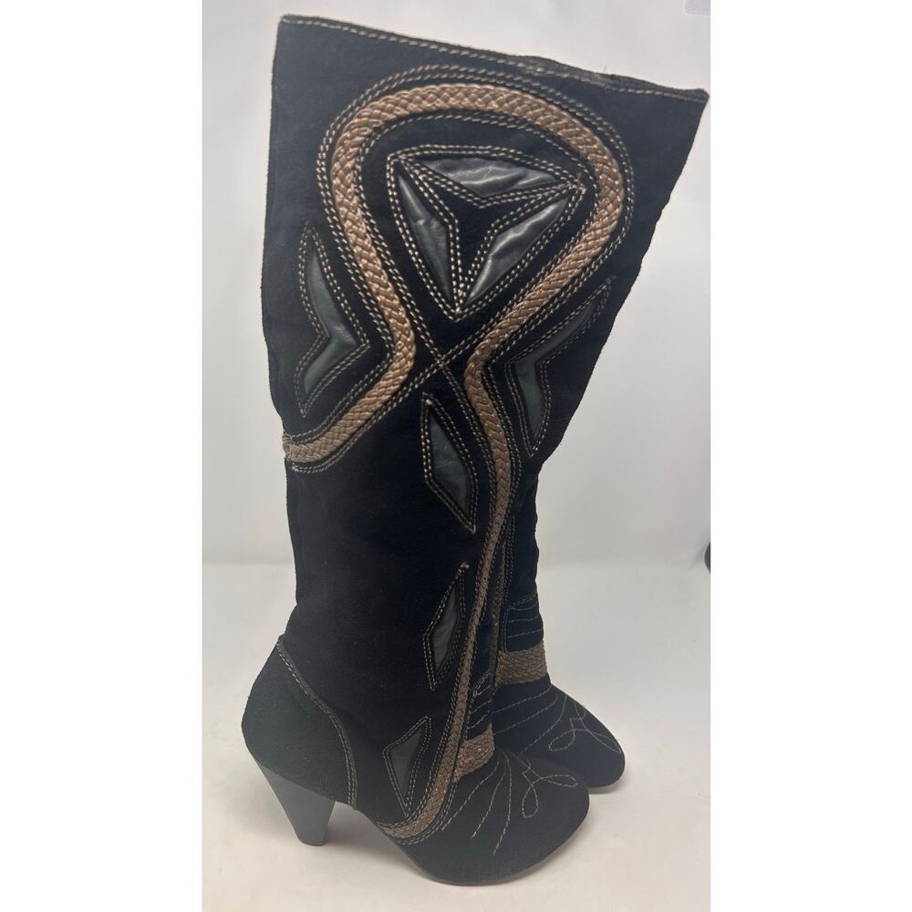 Mojo Moxy Black Suede Leather Mid Calf Tan Embroidered Decorative Panels Size 7W
